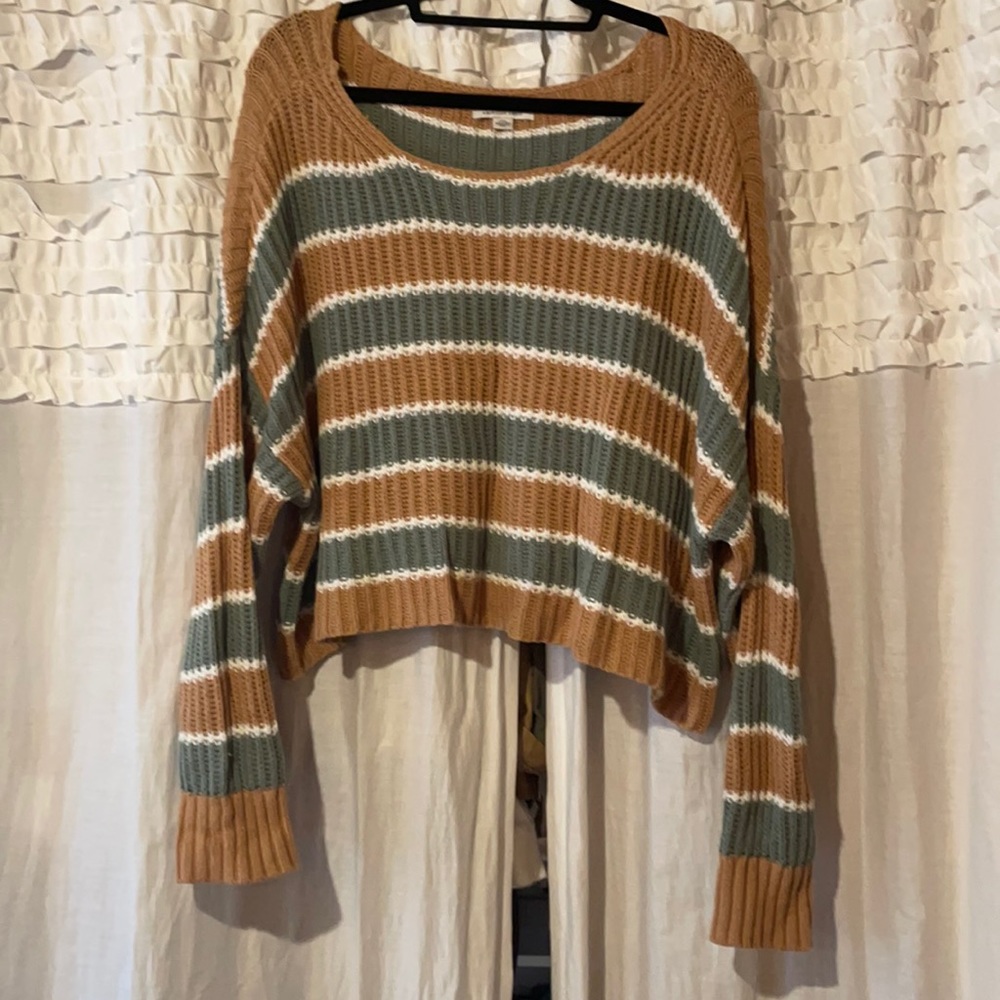 American Eagle Knit sweater